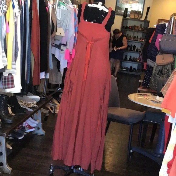 Elisabeth and James Pumpkin Chiffon Gown - Picture 3 of 5